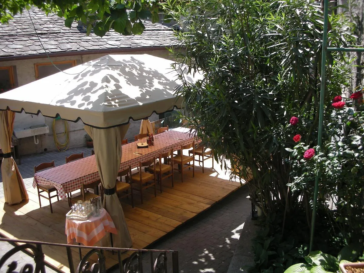 Trattoria Traversi Berbenno di Valtellina Bed & Breakfast